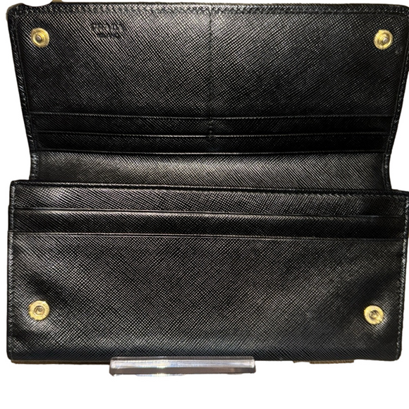 PRADA  BLACK  SAFFIANO LEATHER LONG WALLET - Picture 5 of 7